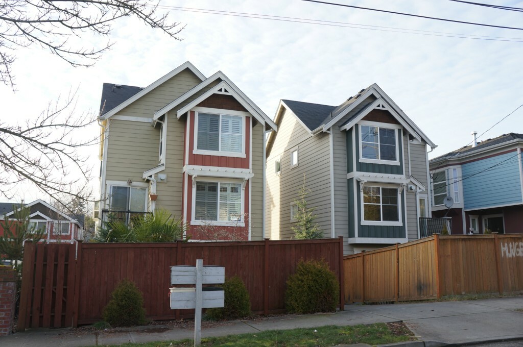 Property Photo:  511 Martin Luther King Jr Wy S  WA 98144 