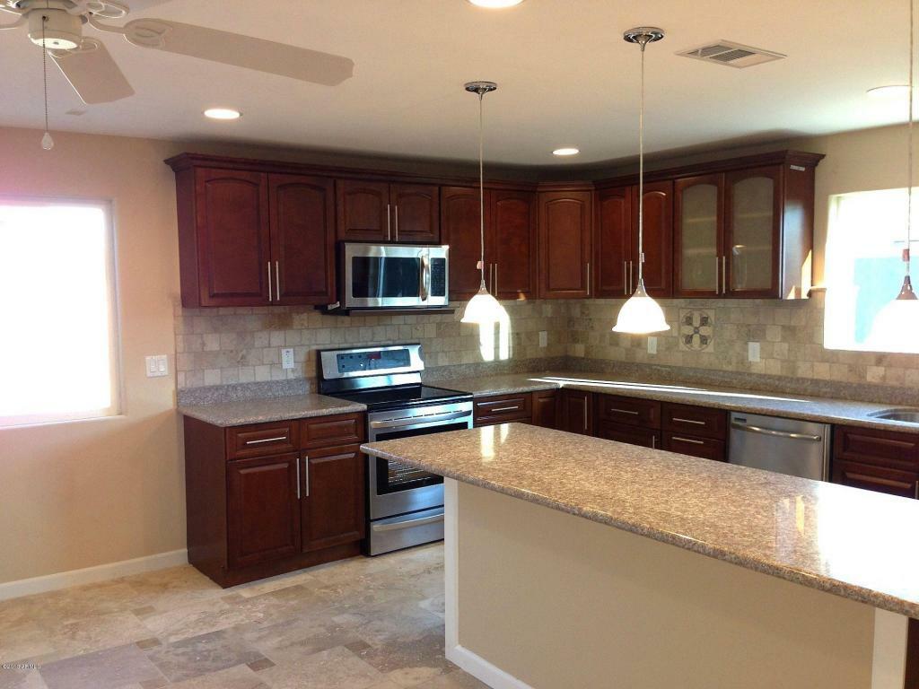 Property Photo: 1308 W Runion Drive AZ 85027