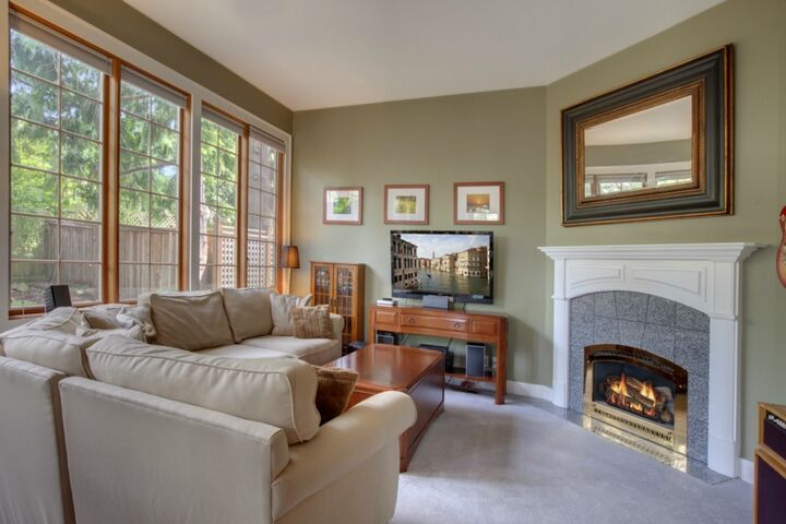Property Photo: 3018 NW 69th St WA 98117