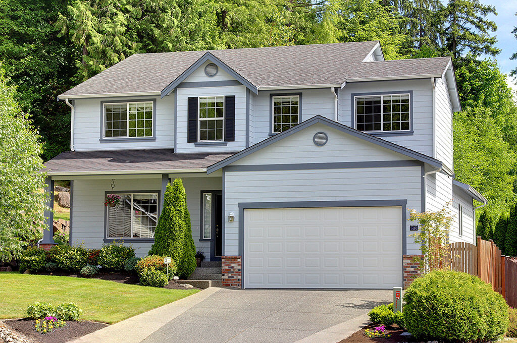 Property Photo: 1401 195th Place SW WA 98036