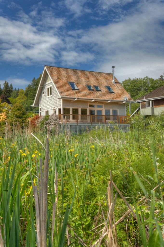 1239 Hawley Wy NE  Bainbridge Island WA 98110 photo