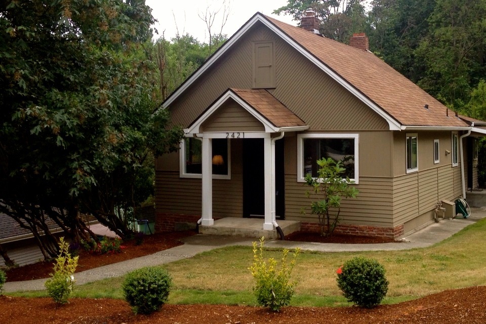 Property Photo:  2421 SW Myrtle St  WA 98106 