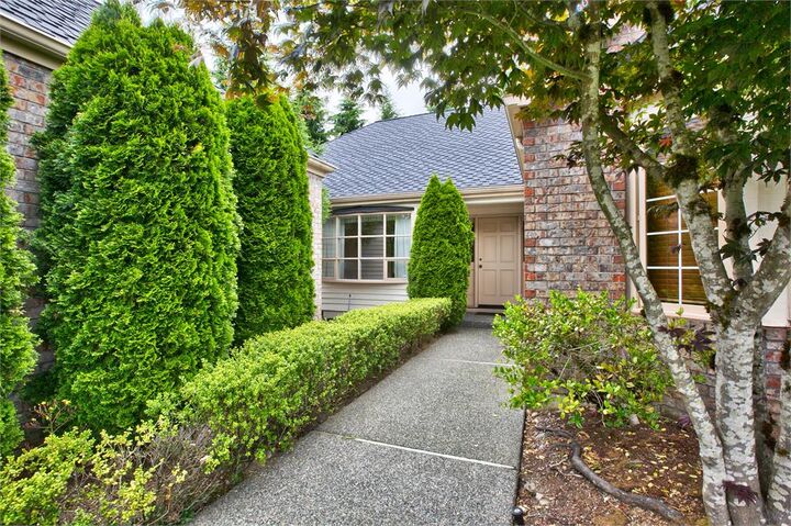 Property Photo: 5814 147th Ave NE WA 98007