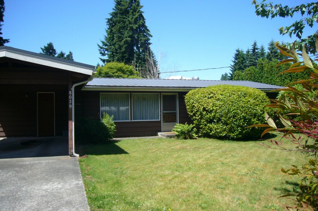 Property Photo: 8029 132nd Ave NE WA 98033