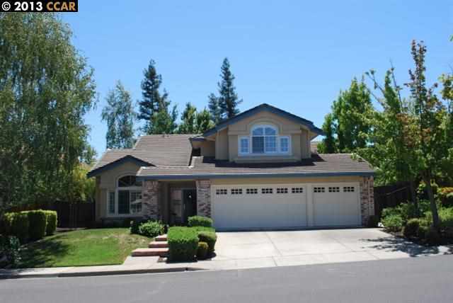 Property Photo:  305 Sunset Dr  CA 94506-1350 