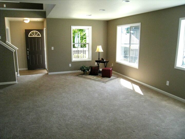 Property Photo:  6312 Fleming St B  WA 98203 