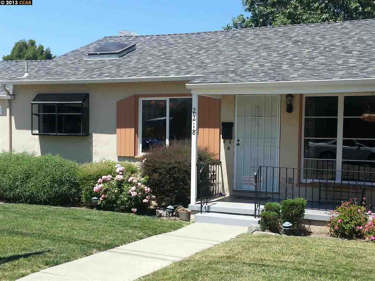 Property Photo:  2218 Reading Ave  CA 94546-6342 