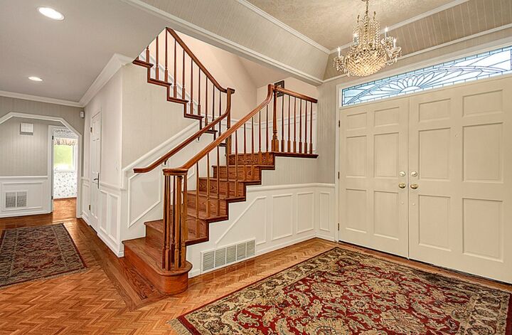 Property Photo: 16113 SE 170th Place WA 98058