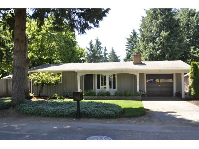 Property Photo: 14522 SE Harrison St OR 97233