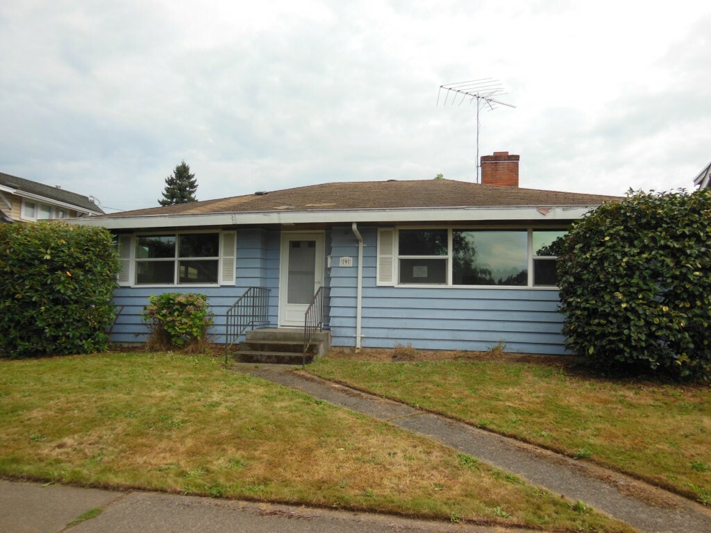 Property Photo:  9 G St SE  WA 98002 