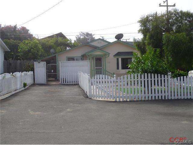 Property Photo:  490 Avalon Street  CA 93442 