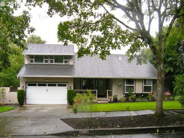 Property Photo:  11545 SW Settler Way  OR 97008 