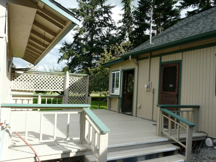 Property Photo: 19753 County Line Rd WA 98292
