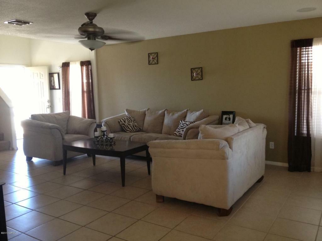 Property Photo:  10918 W Cambridge Avenue  AZ 85392 