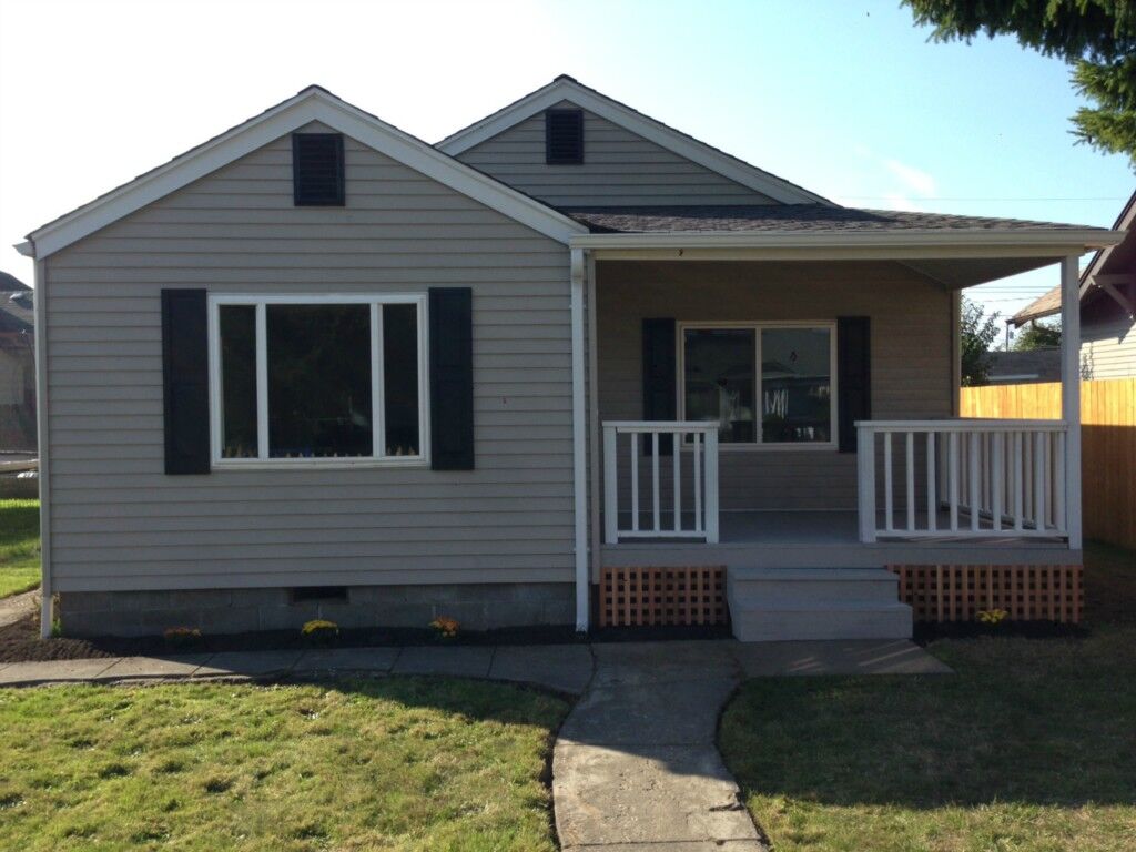 Property Photo:  3594 E F St  WA 98404 