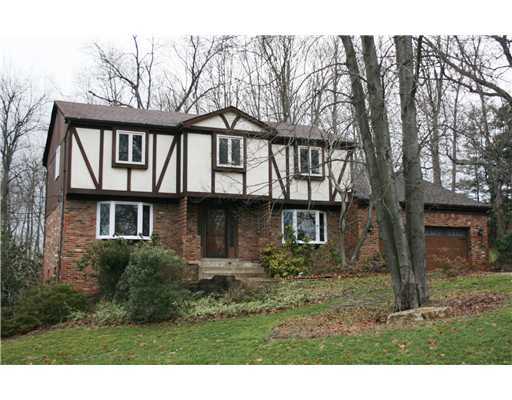 Property Photo:  325 Maplewood Drive  PA 15317 