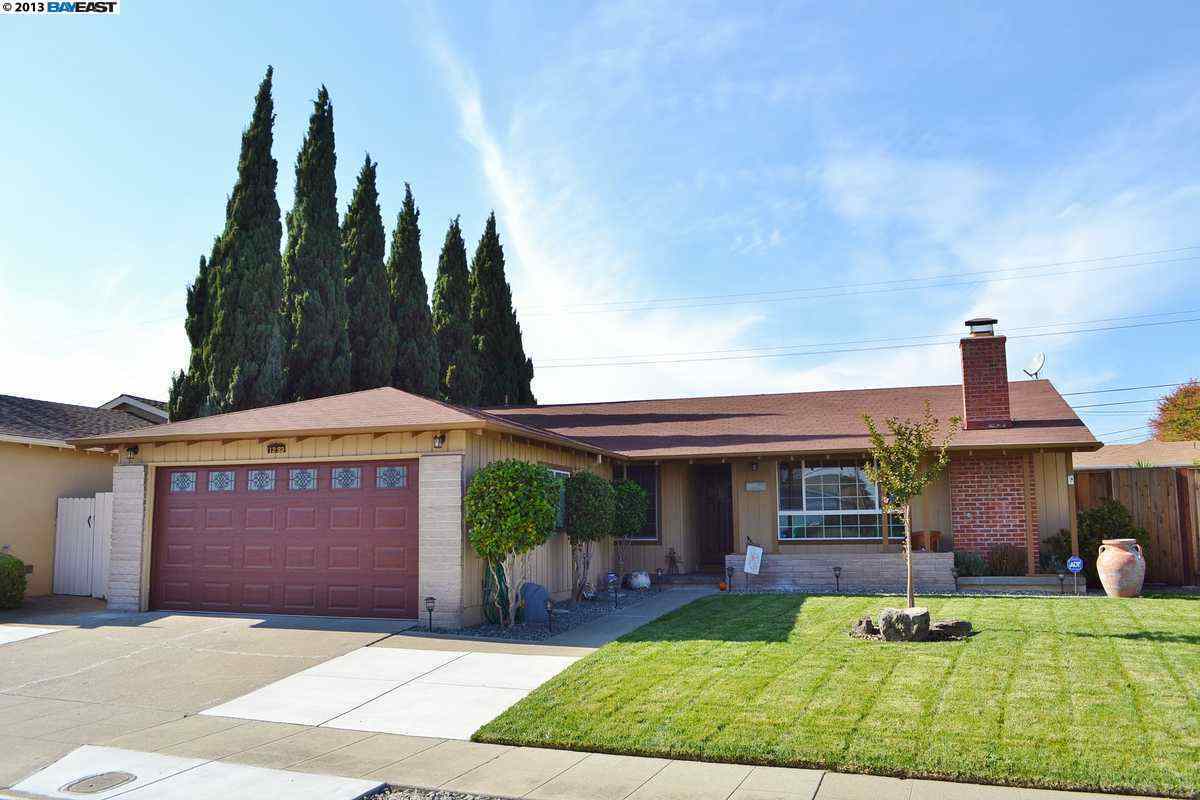 Property Photo:  1293 Thornwall Lane  CA 94545-3144 