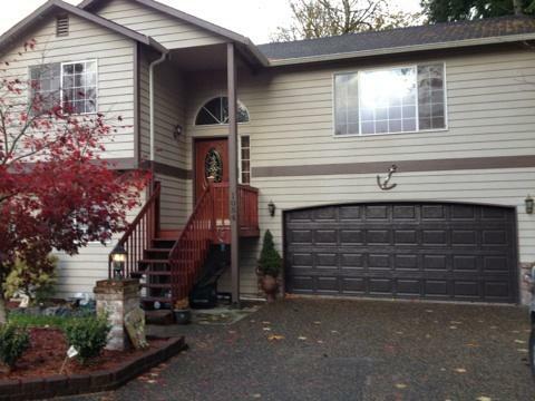 Property Photo:  1084 Sherman Ave  WA 98366 