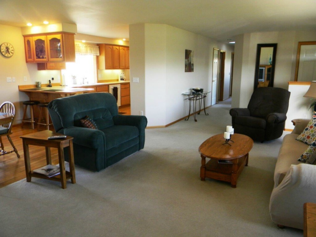 Property Photo: 6769 Northwest Dr WA 98248