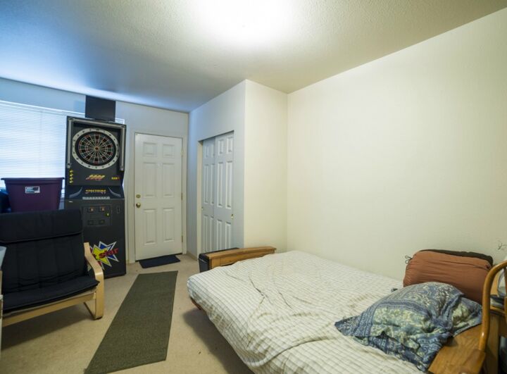 Property Photo:  2120 Highland Ave 203  WA 98201 
