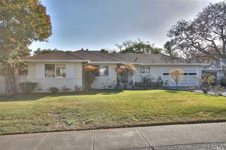 Property Photo:  565 Arthur Street  CA 94947 