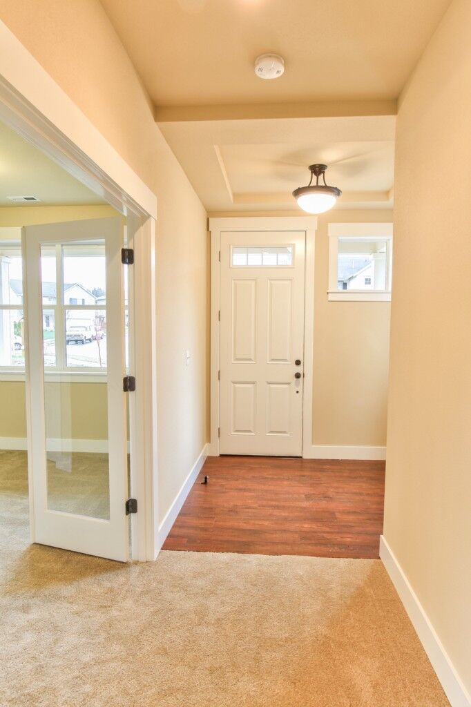 Property Photo: 4702 Mount Baker Lp WA 98273