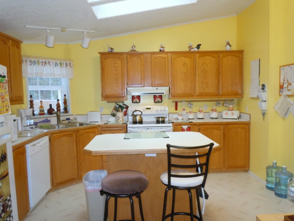 Property Photo: 3060 NE McWilliams Rd 126 WA 98311