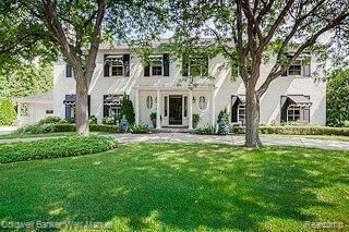 82 Webber Place  Village of Grosse Pointe Shores MI 48236 photo