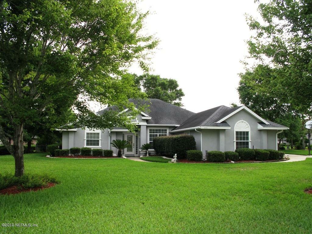 Property Photo:  1531 Silver Bell Lane  FL 32003 