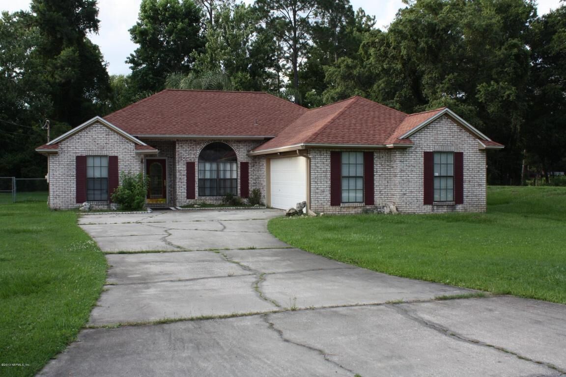 Property Photo: 1356 River Road W FL 32043