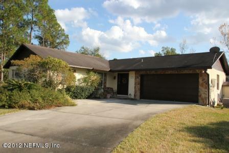 Property Photo:  105 Clearwater Road  FL  