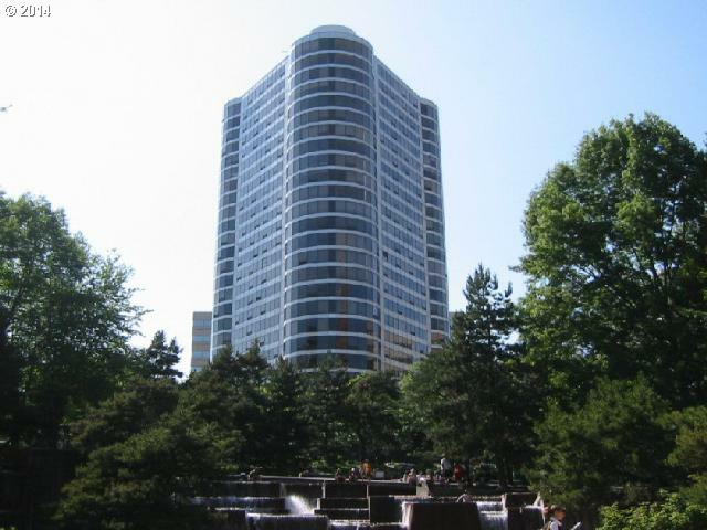 Property Photo:  1500 SW 5th Ave 1504  OR 97201 