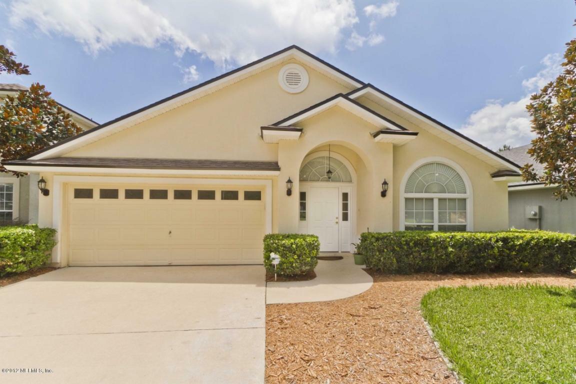 Property Photo:  821 Marjories Way  FL 32092 