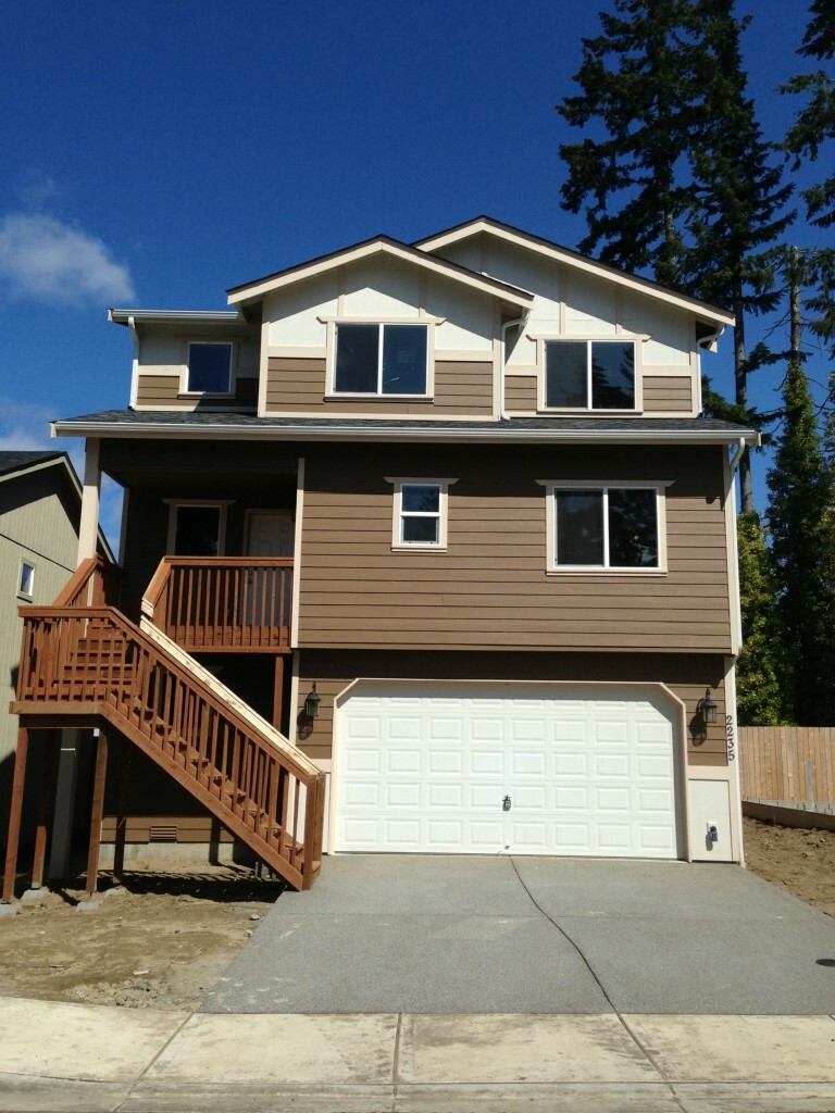 Property Photo:  2235 SE Upchurch Wy  WA 98366 