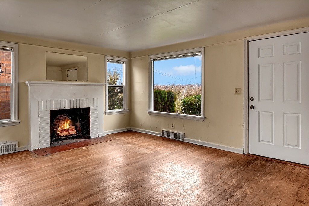 Property Photo: 4209 Williams Ave W WA 98199