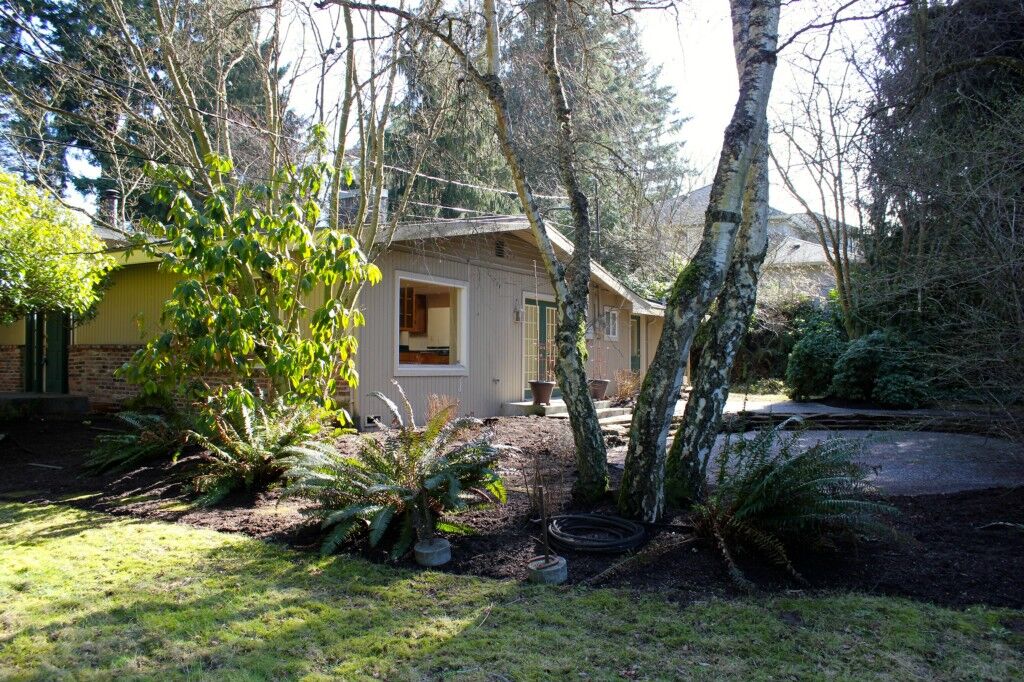 Property Photo: 8700 240th Street SW WA 98026