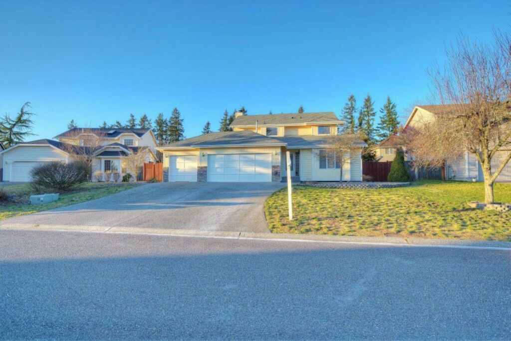 Property Photo:  21326 SE 277th Place  WA 98038 