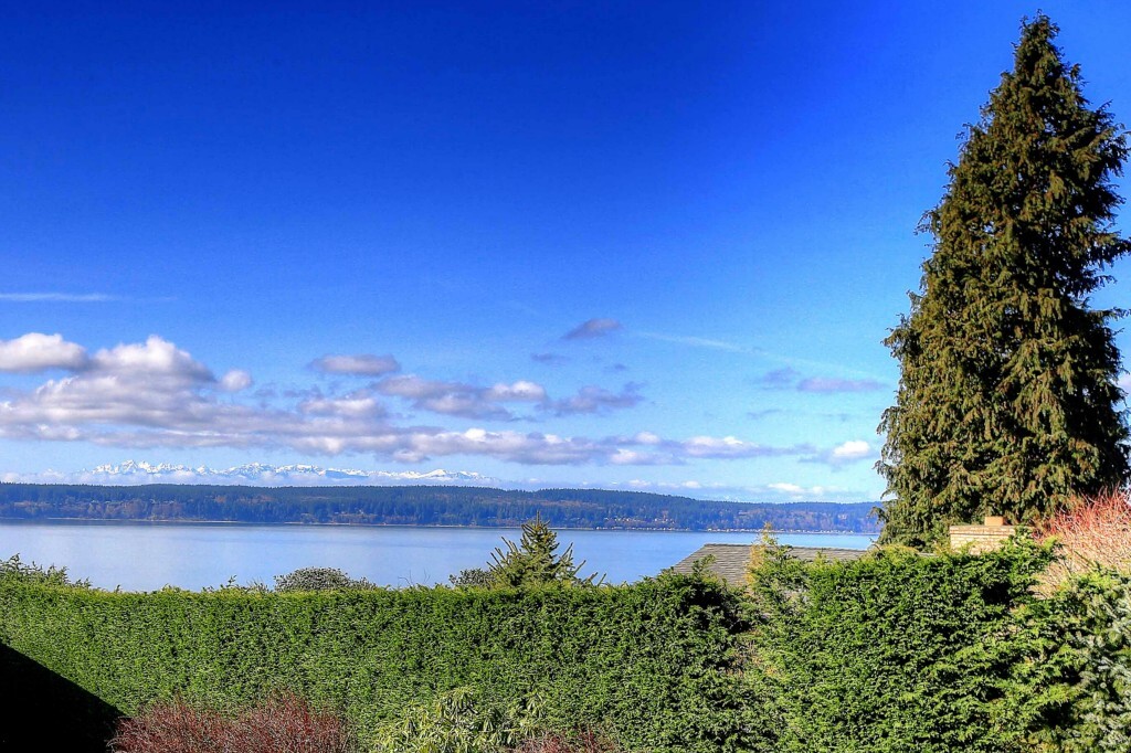 Property Photo: 3455 Timothy Way WA 98282