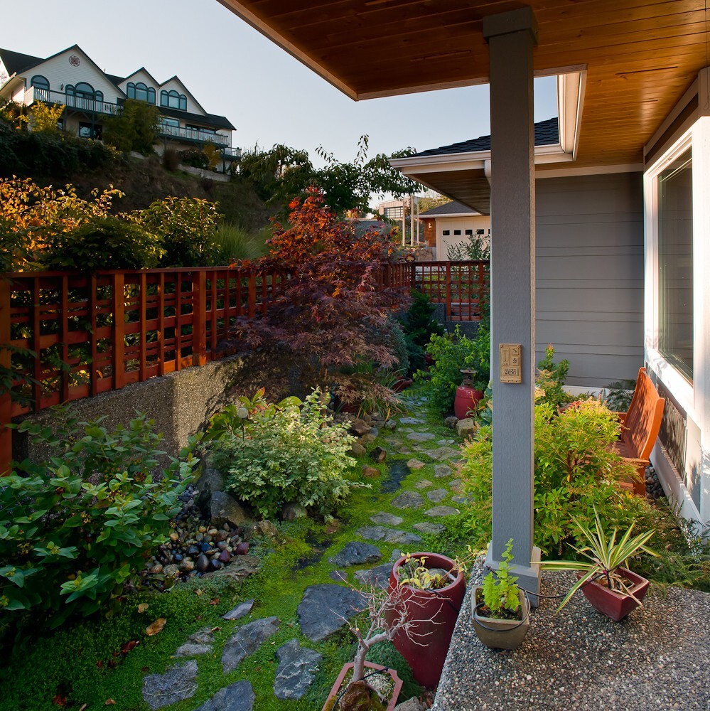 Property Photo: 2002 Kansas Ave WA 98221