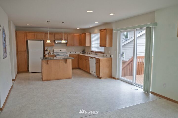 Property Photo: 23428 117th Avenue SE WA 98031