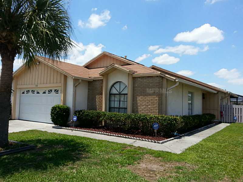 Property Photo:  5213 Broken Arrow Drive  FL 34746 