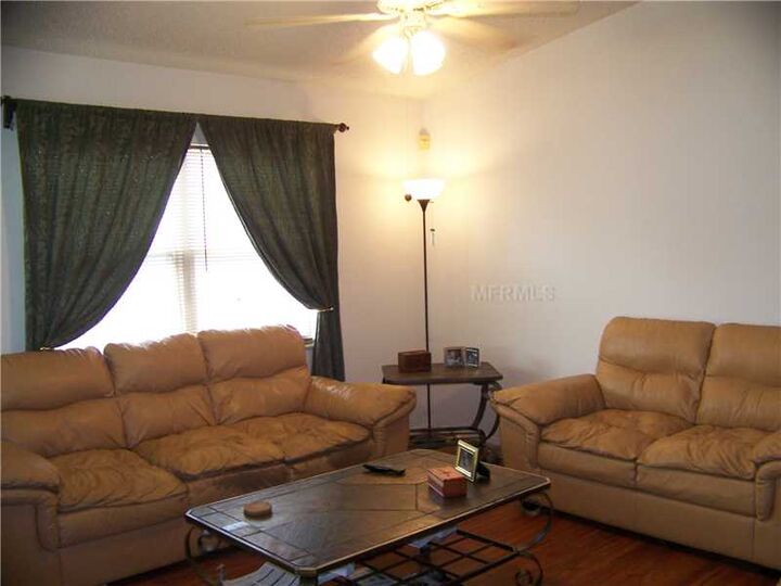 Property Photo: 13747 Glasser Avenue FL 32826