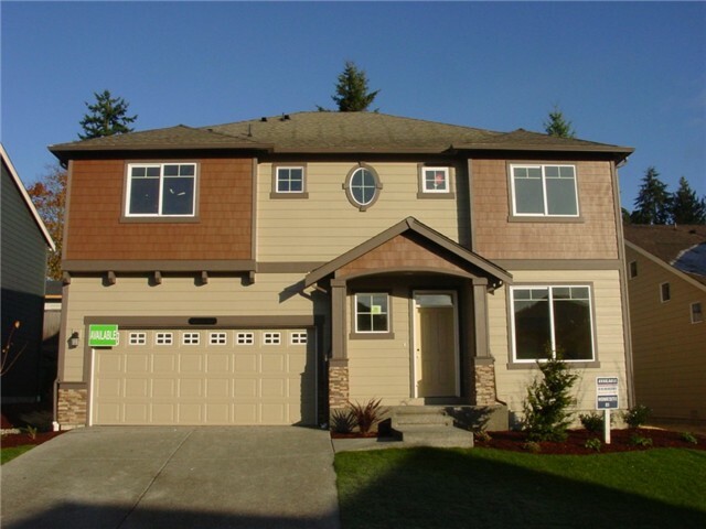 Property Photo: 7828 18th St SE 38 WA 98258