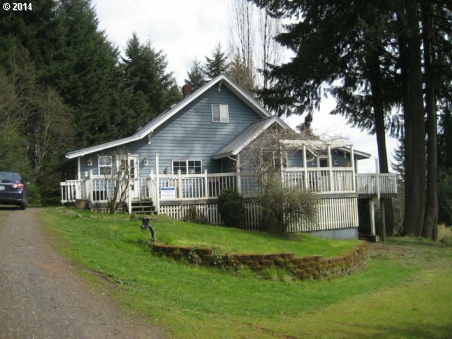 Property Photo:  132 Charity Rd  WA 98674 