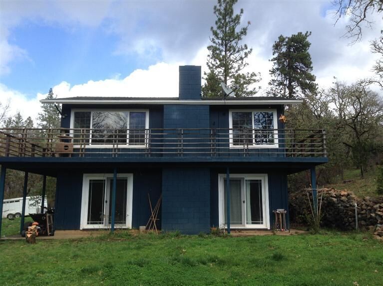 Property Photo:  1500 Board Shanty Creek Road  OR 97527