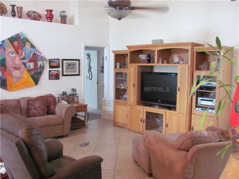 Property Photo: 856 Knightsbridge Circle FL 33896