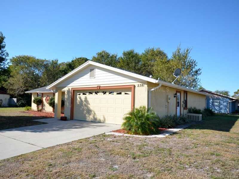 Property Photo: 2381 Lockwood Meadows Way FL 34234