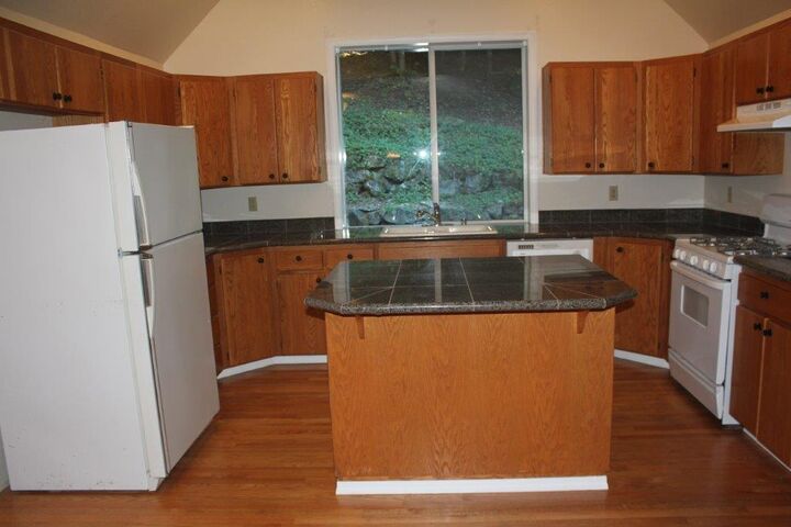 Property Photo:  2614 41st St SE  WA 98374