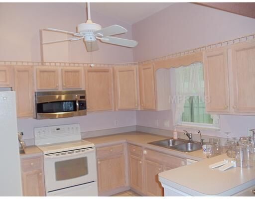 Property Photo:  5569 Fairlane Drive  FL 34288 