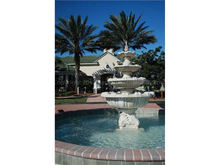 Property Photo:  5134 Northridge Road 110  FL 34238 